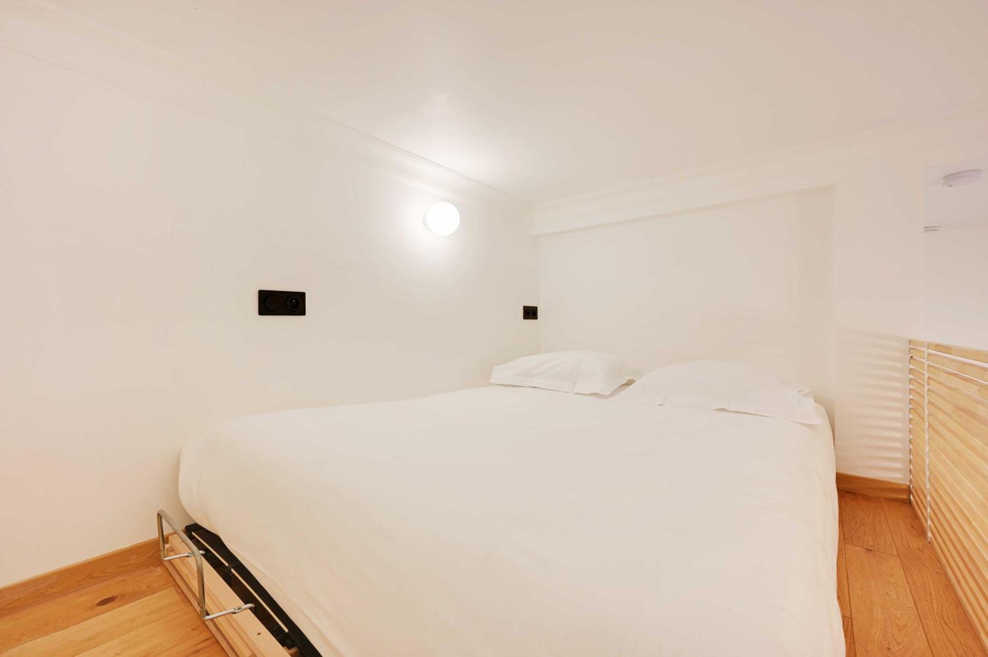Beautiful Apt -1Br-4P- Tour Eiffel - Invalides Paris Dış mekan fotoğraf